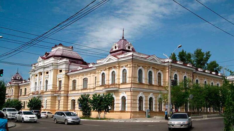 Дипломы на продажу. Диплом в Чите