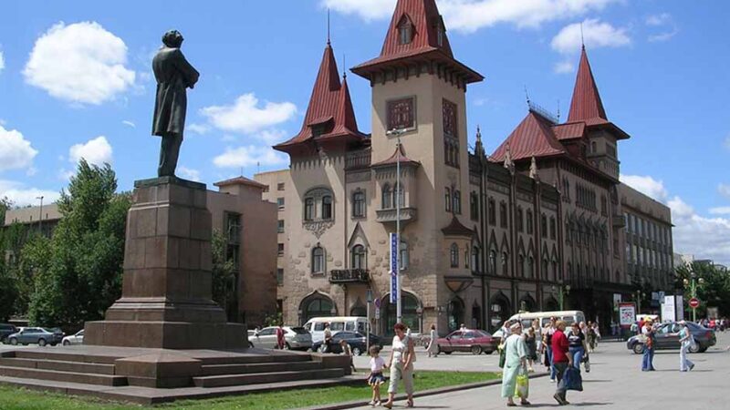 Дипломы на продажу. Диплом в Саратове