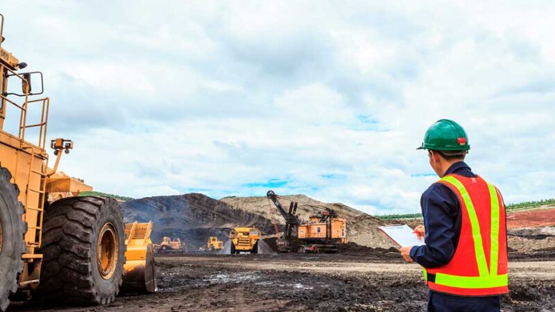 Дипломы на продажу. Купить диплом горного мастера