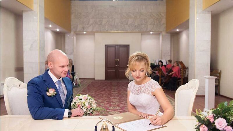 Дипломы на продажу. Приобрести свидетельство о браке