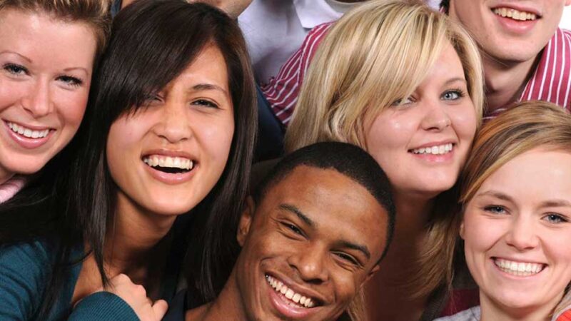 Дипломы на продажу. Приобрести диплом для иностранцев